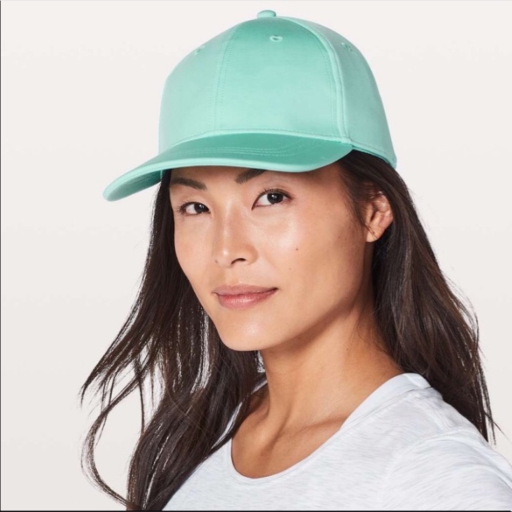 Lululemon Baller Hat in Washed Marsh - Picture 2 of 5